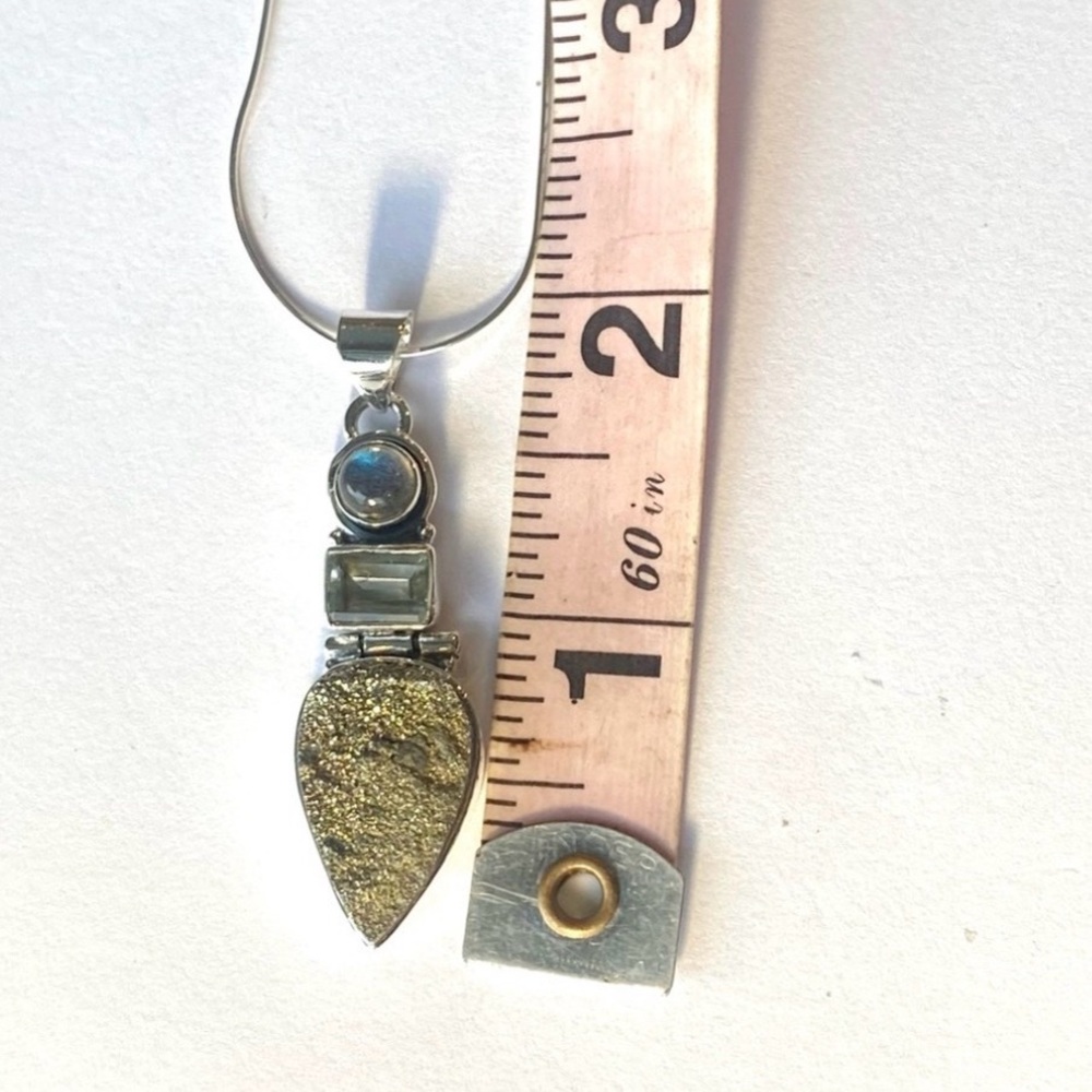 Labradorite & Gold Druzy Pendant Necklace - Picture 11 of 11
